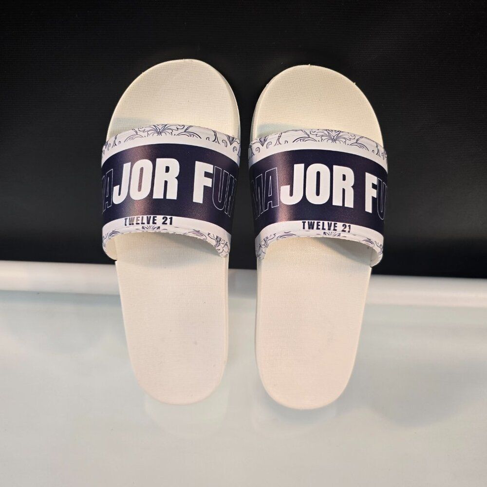 Twelve 21 Major Fun Slide Sandals EU Size 39 US Size 7